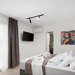 Villa Luxury Beachfront L'amour With Heated Pool Near Sibenik