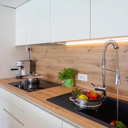 Villa Luxury Seaside L'amour With Pool In Sibenik - Zaboric