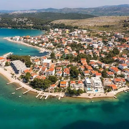 Luxury Beachfront L'amour With Heated Pool Near Sibenik Villa