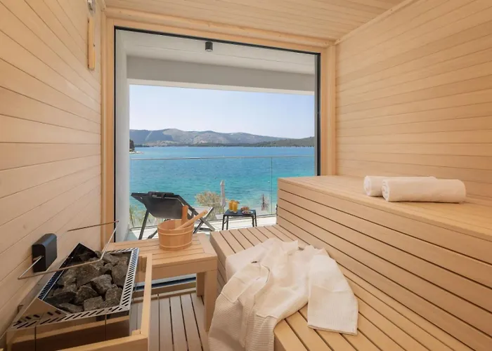 Luxury Seaside L'amour With Pool In Sibenik - *