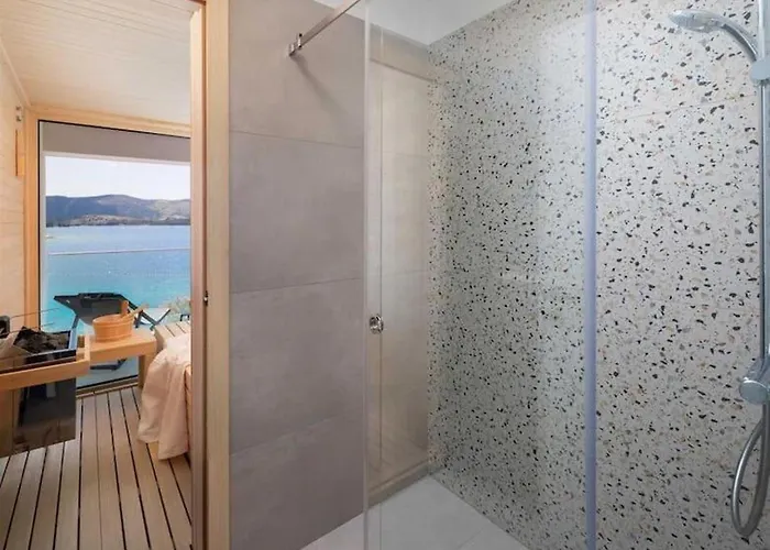 Luxury Seaside L'amour With Pool In Sibenik -