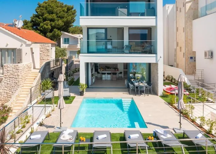 Luxury Seaside L'amour With Pool In Sibenik - * Zaboric