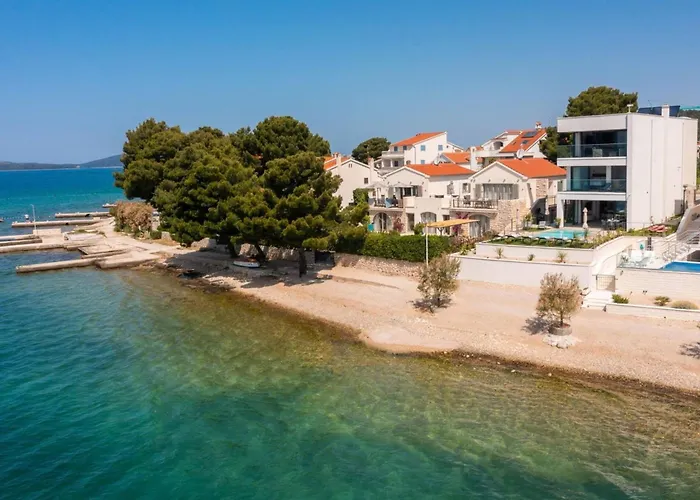 Luxury Seaside L'amour With Pool In Sibenik - Villa